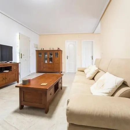 Charming 3 Bedroom In W Private Pool & Garden *