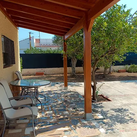 Charming 3 Bedroom In W Private Pool & Garden * Lliria